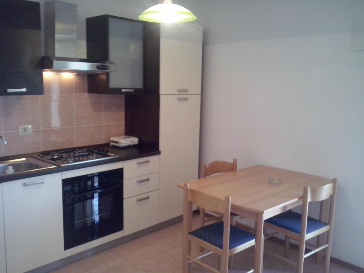 Apartments By The Sea Sumartin, Brac - 11658 Екстериор снимка