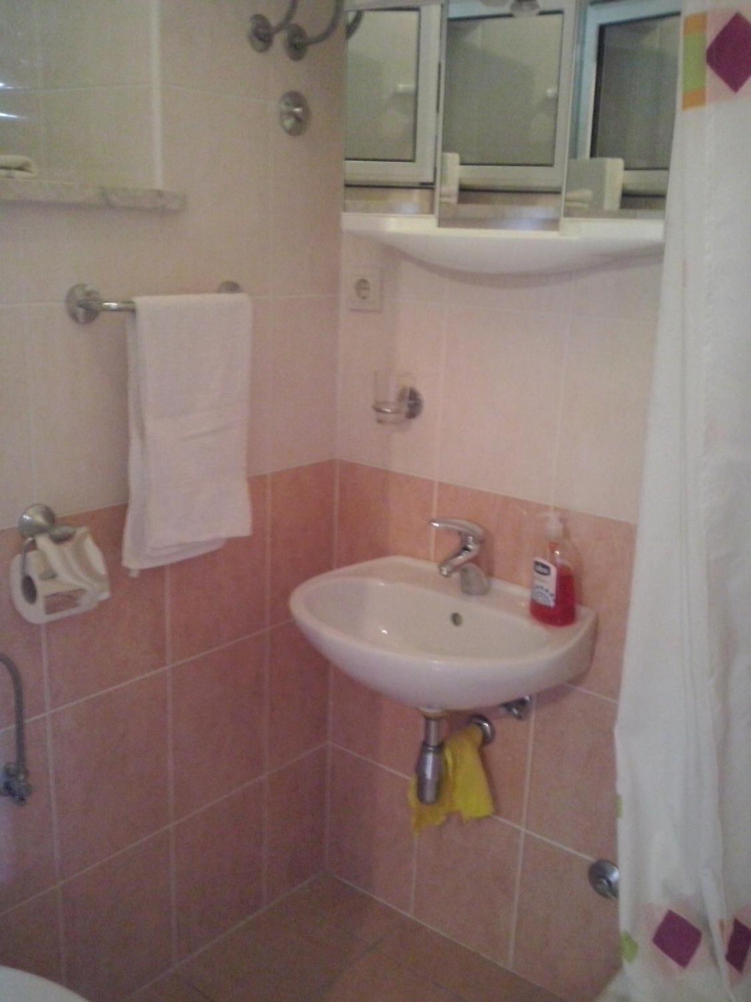 Apartments By The Sea Sumartin, Brac - 11658 Стая снимка